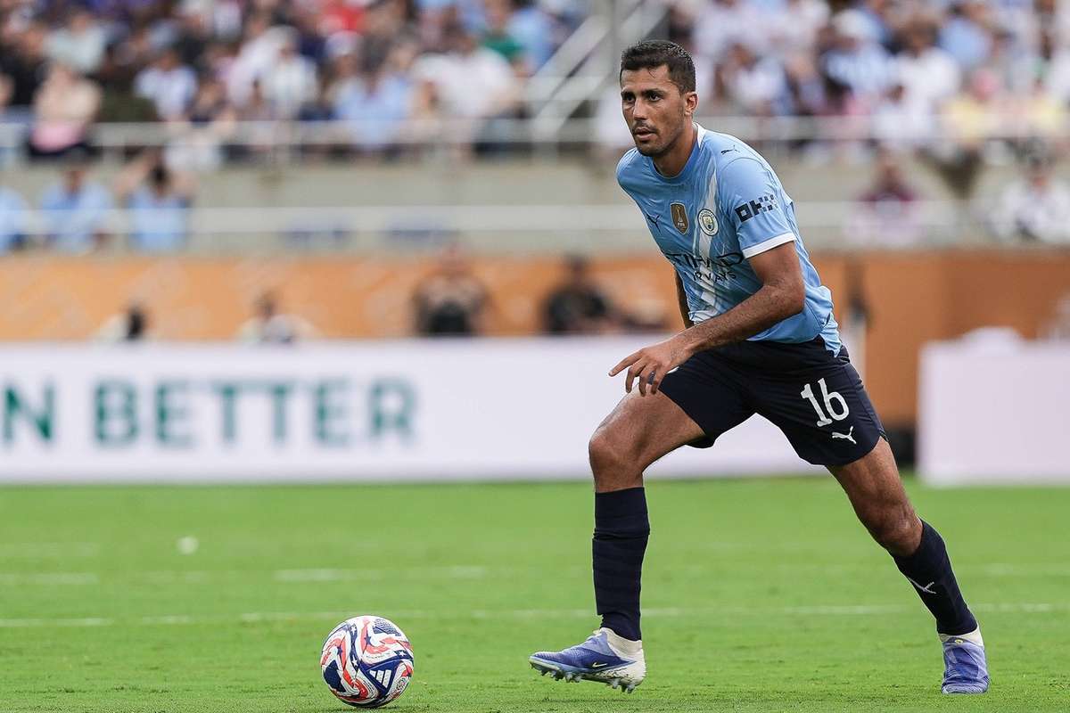 Man City: Pep could decide to cash in on Rodri