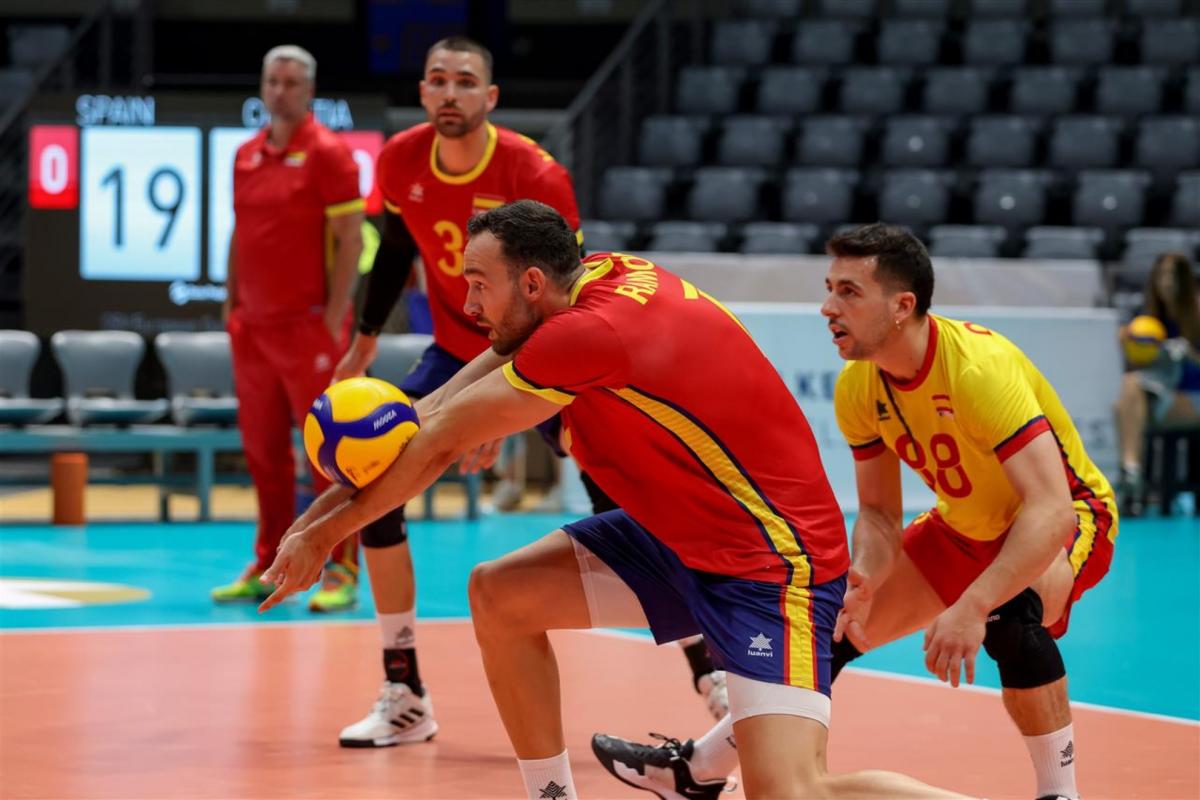 Spain falls against Romania and is cited in Lugo in a whole or nothing for the final Four of the European League