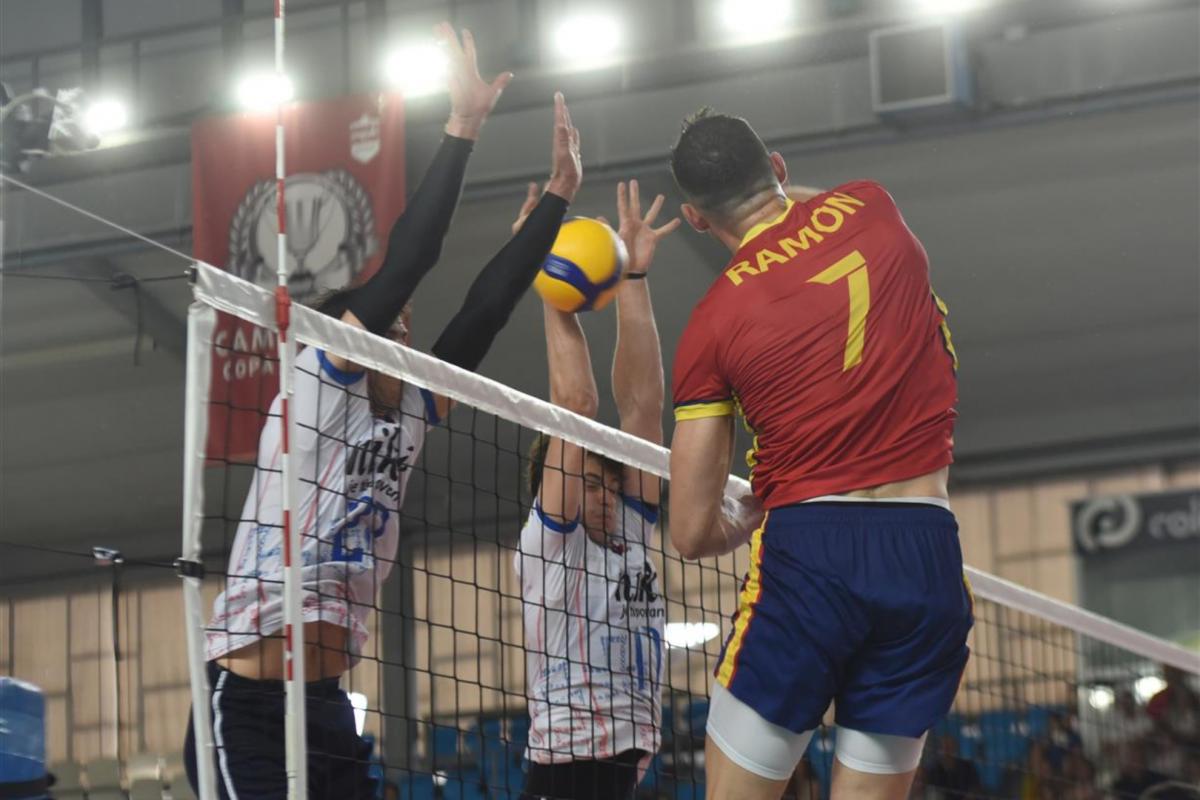 A great Jordi Ramón with 26 points saves Spain and culminates the comeback to the limit against Slovakia