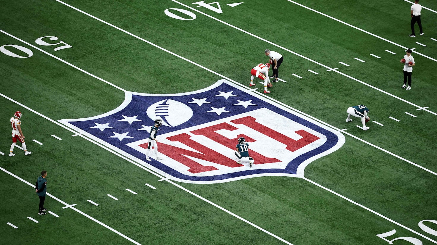 When does the 2025 NFL regular season begin? Start date and week one schedule